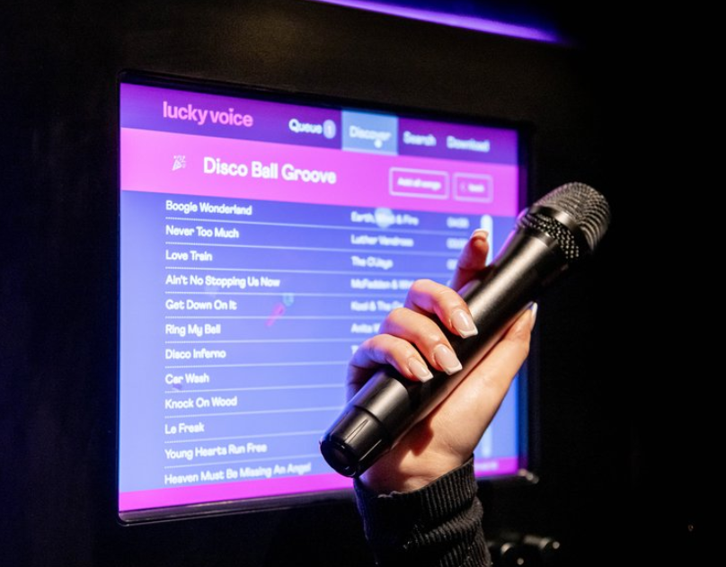 Choosing the Best Karaoke Machine For Your Business
